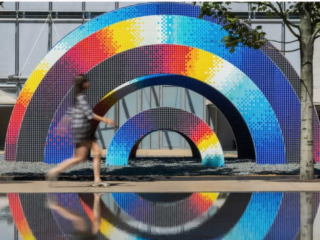 “Chromadynamica Series” by Felipe Pantone in Hangzhou, China.