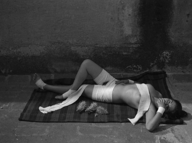 La buena fama durmiendo 3, de Manuel Álvarez Bravo, fotografiada en 1939. ARCHIVO MANUEL ÁLVAREZ BRAVO