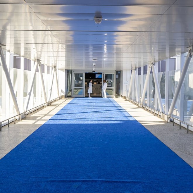 INTEGRATED ARTWORK DEFINES NEW TERMINAL 1