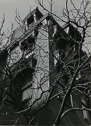 Old House, Lexington Avenue at 28th Street, New York City, ca. 1940&#039;s