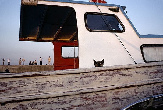 Along the Bosporus, Istanbul, 2005, chromogenic print, 20 x 30 inches