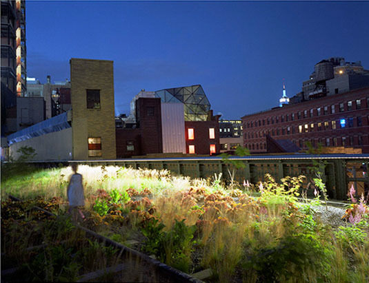 Girl on Highline