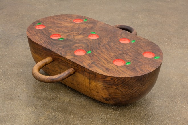Elad Lassry Untitled (Carrier, Apples), 2015