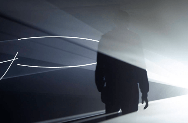 Anthony McCall: Solid Light Works