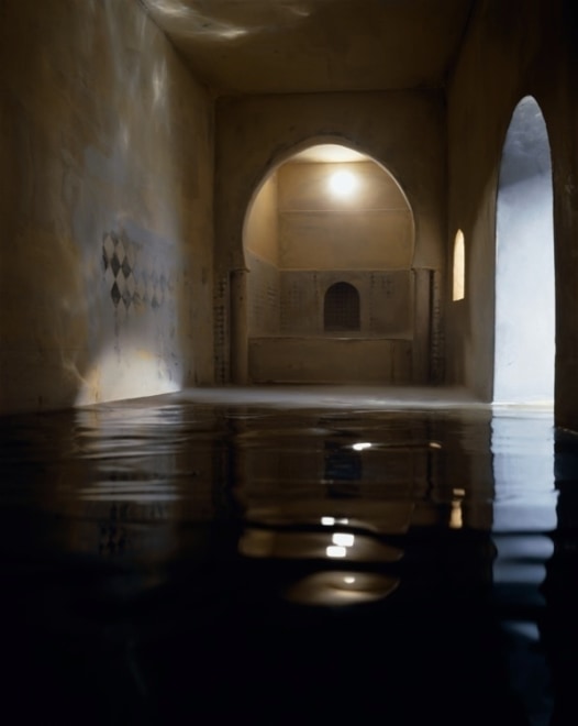 James Casebere, Spanish Bath (Vertical), 2003