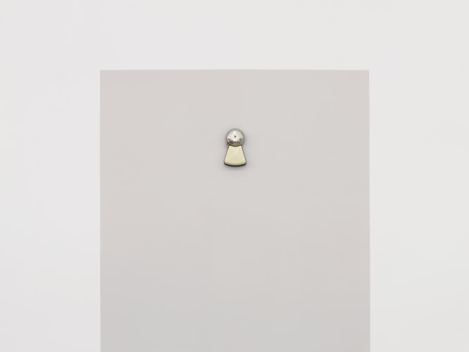 Roman Ondak: Waiting For Someone to Ring at My Door