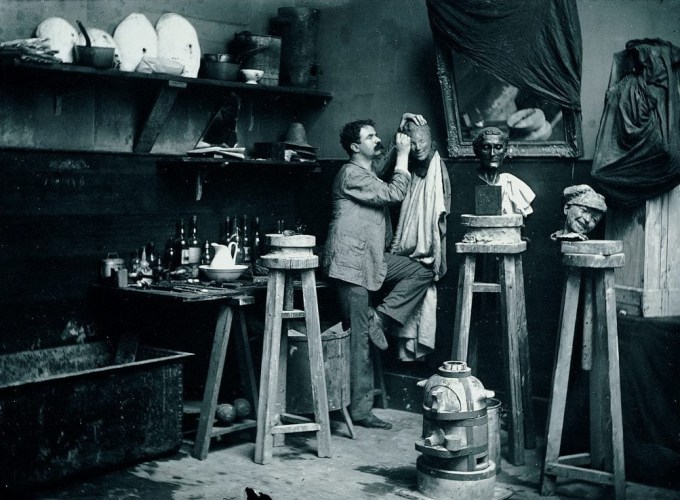 Meet Medardo Rosso, Rodin’s Rival Who Invented Modern Sculpture