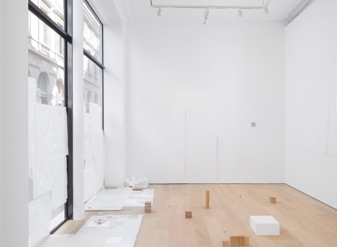 Temporary workshop, starry sky and visions of the cosmos