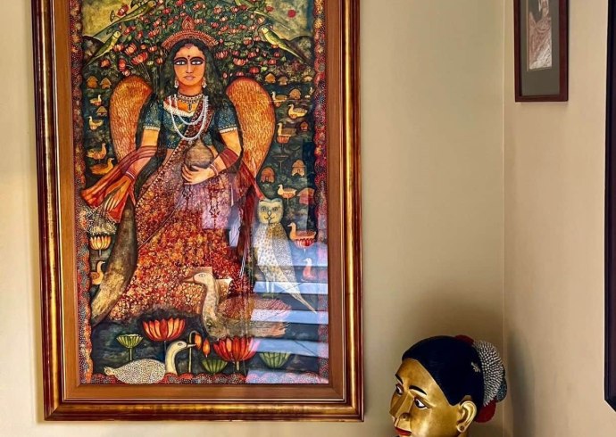 Celebrity Homes | At artists Jayasri Burman and Paresh Maity’s house, songs of parrots and a special place for Durga