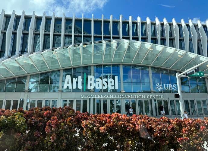 ART BASEL: MIAMI BEACH