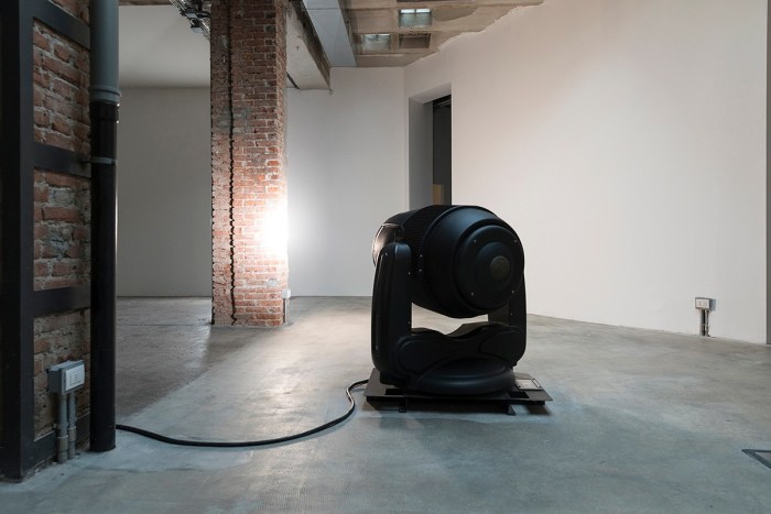 John Knight, Installation view, A Work in situ, Ordet, Milan, 2019