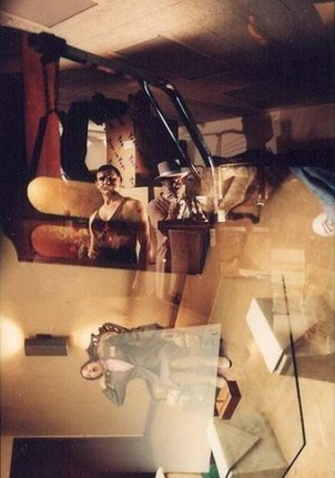 Misfire #5, 2005. Color photograph, 35.5 x 22.5 inches (90.2 x 57.2 cm). Edition of 6. MP 19