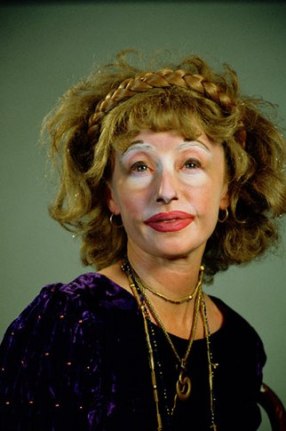Untitled, 2000. Color photograph, image: 30 x 20 inches (76.2 x 50.8 cm); frame: 40 x 30 x 1 1/2 inches (101.6 x 76.2 x 2.5 cm). Edition of 6. MP 359