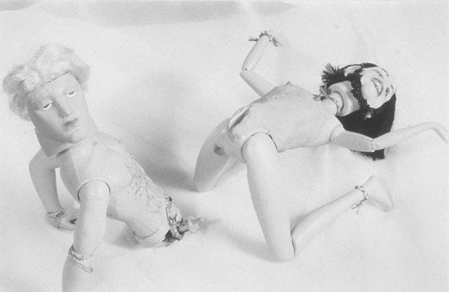 Untitled, 1999. Black & white photograph, (image) 25 1/2 x 38 1/2 inches; (frame) 33 1/2 x 46 1/2 inches. Edition of 10. MP 345