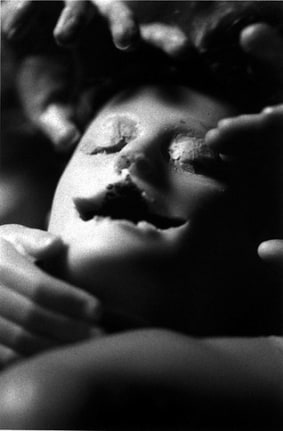Untitled, 1999. Black & white photograph, (image) 35 1/2 x 23 1/2 inches; (frame) 43 1/2 x 31 1/2 inches. Edition 8/10. MP 341