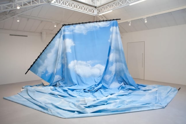 La dépossession, 2014. Theatre canvas, painting, steel tube and straps. Installation view, 2014.
