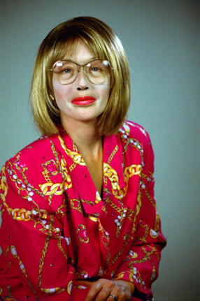 Untitled, 2000. Color photograph, image: 33 x 22 inches (83.8 x 55.8 cm); frame: 42 x 31 x 1 inches (106.6 x 78.7 x 2.5 cm). Edition of 6. MP 405