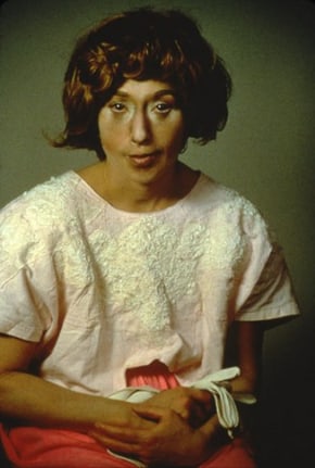 Untitled, 2000. Color photograph, image: 36 x 24 inches (91.4 x 60.9 cm); frame: 45 x 33 x 1 inches (114.3 x 83.8 x 2.5 cm). Edition of 6. MP 401