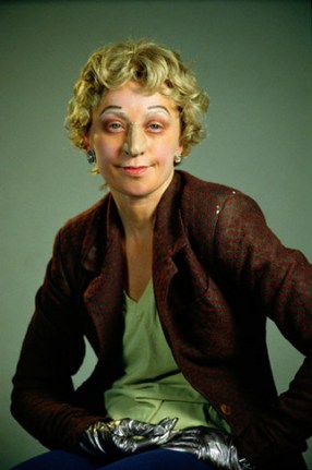 Untitled, 2000. Color photograph, image: 30 x 20 inches (76.2 x 50.8 cm); frame: 40 x 30 x 1 1/2 inches (101.6 x 76.2 x 3.8 cm). Edition of 6. MP 356