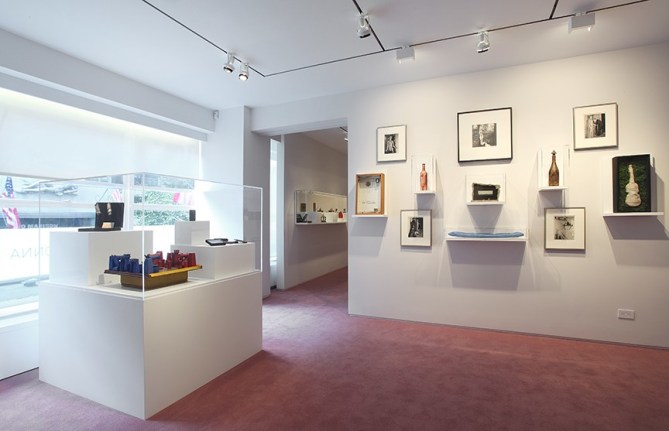 Dada & Surrealist Objects, Installation View
