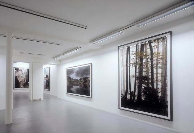 Thomas Ruff &ndash; installation view 2
