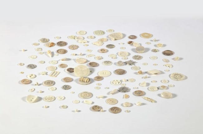 Buttons 2000-2001 130 human bone buttons