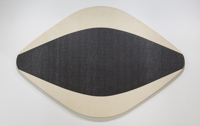 Michael Heizer, Cycladic Oval 2