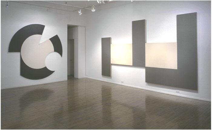Michael Heizer &ndash; installation view 1