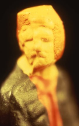 Installation view at Rhona Hoffman Gallery,Allan McCollum &amp;amp; Laurie Simmons, A Collaboration, 1985