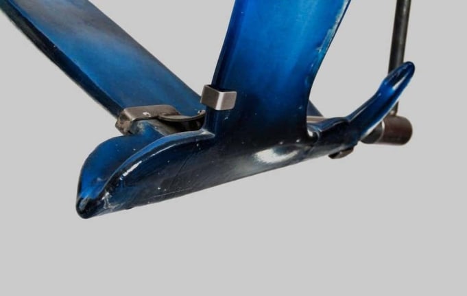 Glass Seagull Sculptures