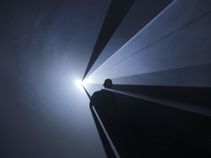 Anthony McCall in Solid Light