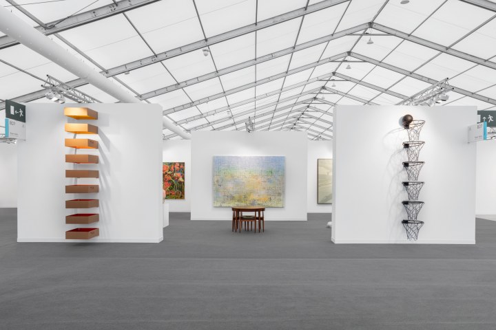 The 10 Best Booths at Frieze London and Frieze Masters 2024