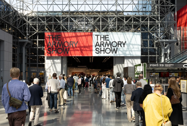 $265,000 Kehinde Wiley painting leads sales on the first day of The Armory Show 2025