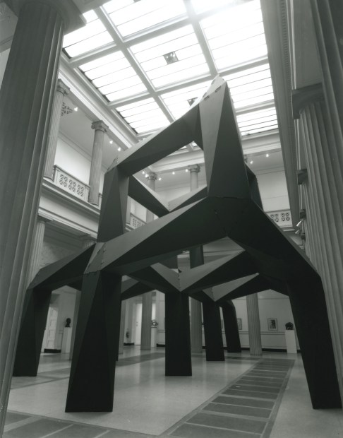 Scale As Content: Ronald Bladen, Barnett Newman, Tony Smith