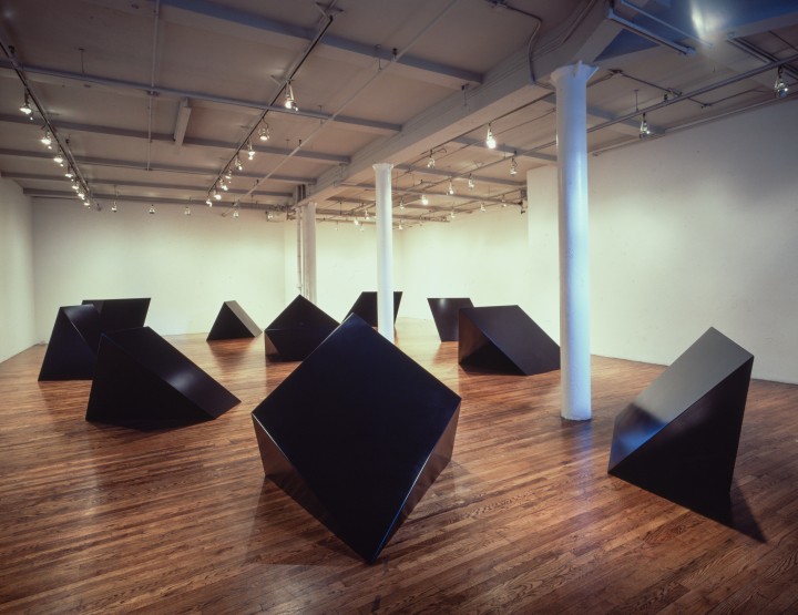 Tony Smith: Ten Elements