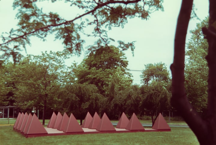 Tony Smith: 81 More and the Sculptural Process