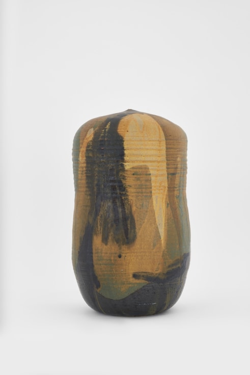 Image of untitled Toshiko Takaezu ceramic piece