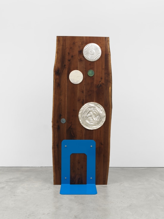 Image of an untitled artwork by Michelle Grabner consisting of Walnut wood with blue powder coated steel bookends