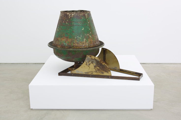 Image of ALEXANDRE DA CUNHA's J.B. Foote (Urn), 2013