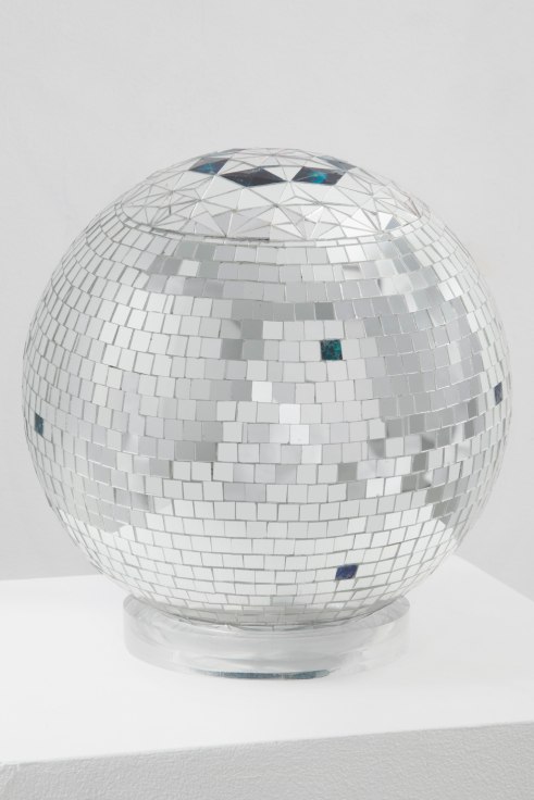 Image of MONIR SHAHROUDY FARMANFARMAIAN's Final Disco 5, 2018