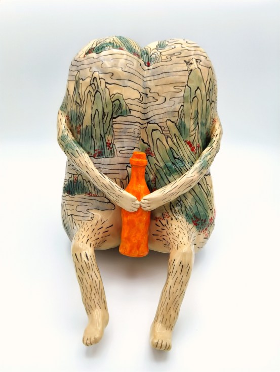 Songnyeo Lyoo, Drawing on Figure, 2023, Ceramic with glaze, 10.63 x 5.51 x 6.3 inches, 27 x 14 x 16 cm, MMG#35680