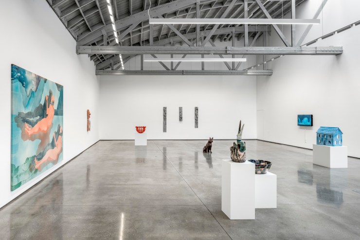 These lacustrine homes