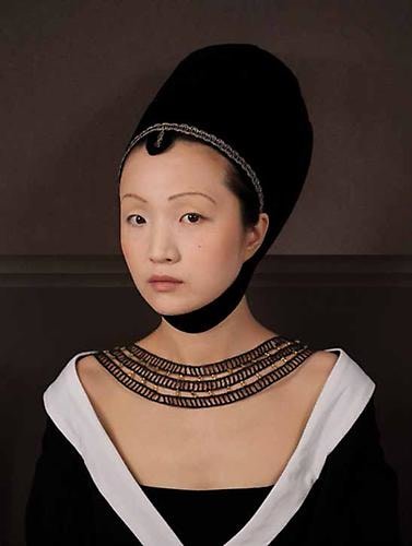 E2: Elizabeth Kleinveld and Epaul Julien