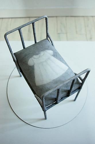 Heriti&egrave;res series Handmade metal beds and mattresses with graphite drawing