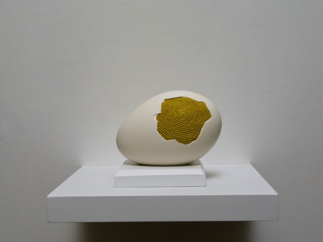 Esther Traugot, Patched egg (goose egg 1)
