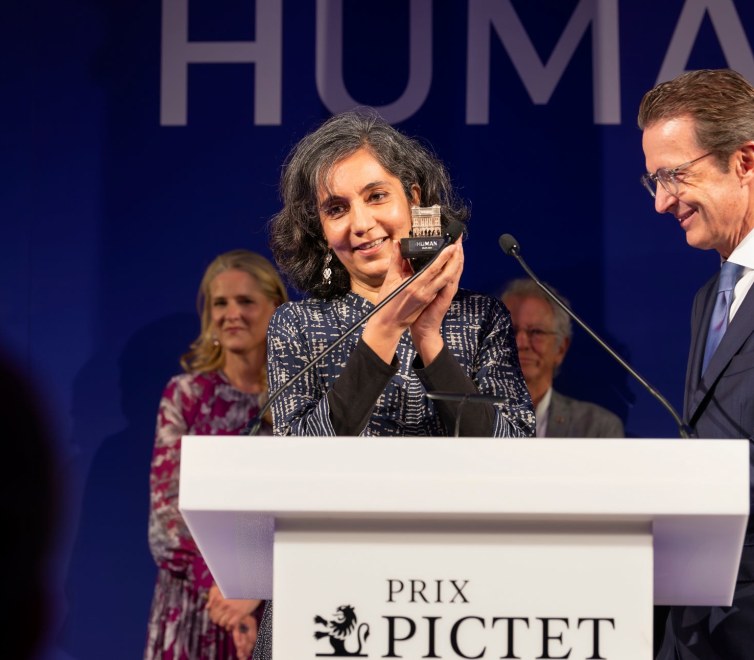 Image of Gauri Gill accepting the Prix Pictet award