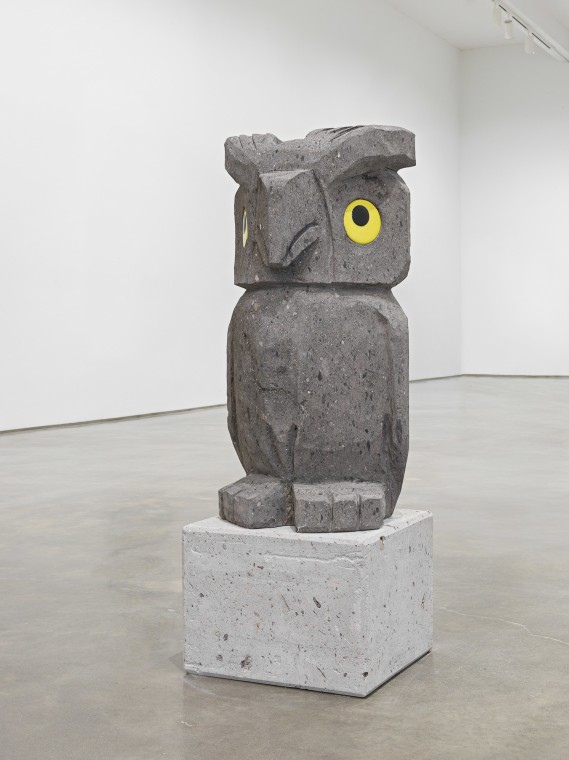 Olaf Breuning sculpture 'Sad and worried animals / Owl'