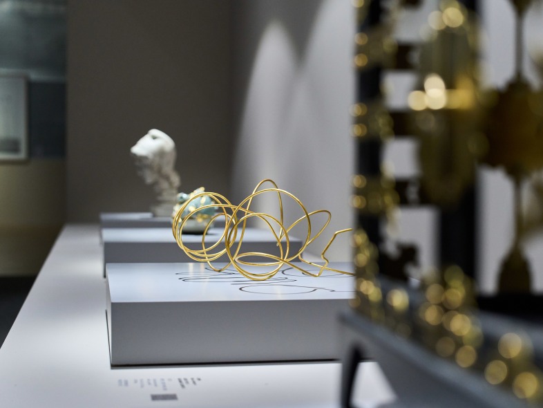 Koo Jeong A, Yun Hyong-keun, Cho Duck Hyun: Group Exhibition