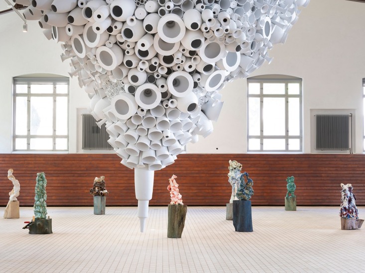 Dronning Sonja KunstStall Exhibit Features Torbjørn Kvasbø, Irene Nordli, Paul Scott, and Marit Tingleff