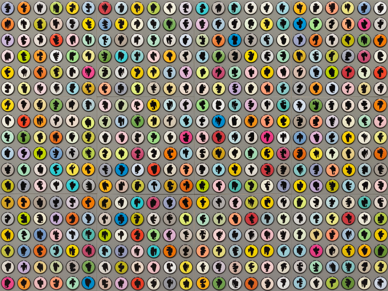 Allan McCollum, Collection of Four Hundred and Thirty-two Shapes Buttons